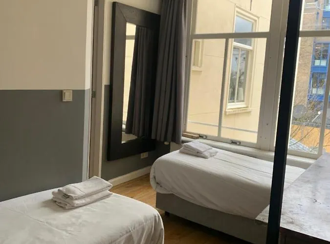 Plantage Hortus Apart Otel 3*