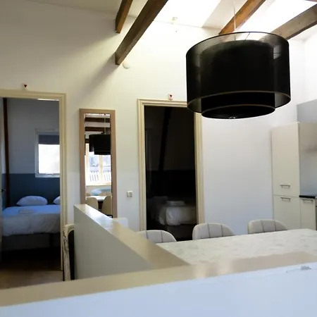 Plantage Hortus Lägenhetshotell 3*