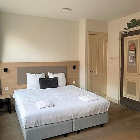 Plantage Hortus Apartahotel 3*