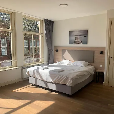 Lejlighedshotel Plantage Hortus 4*